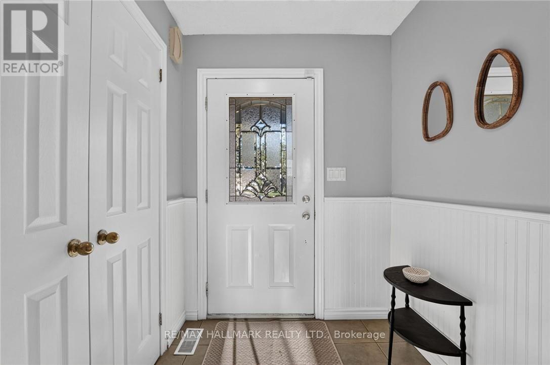 356 Station Street, West Lincoln, Ontario L0R 2A0 - Photo 4 - X13785334