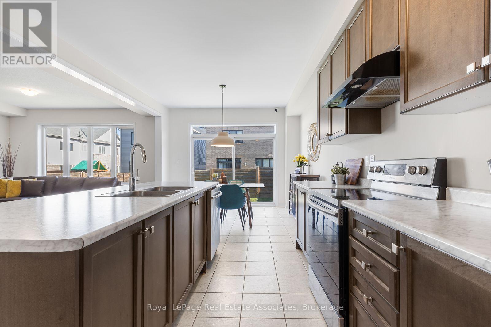 40 Sumac Drive, Haldimand, Ontario  N3W 0C2 - Photo 6 - X14099548
