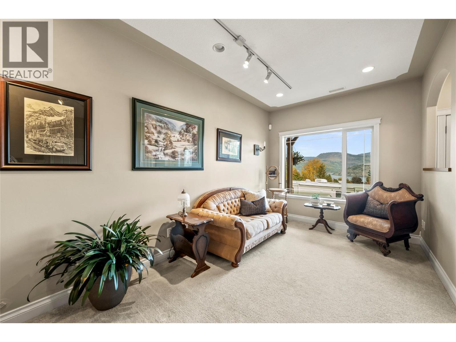 2212 Ta Lana Trail