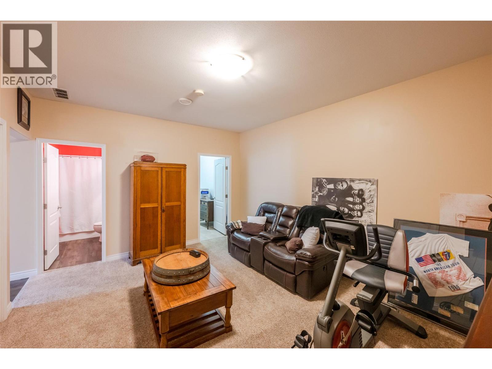 391 Ridge Place