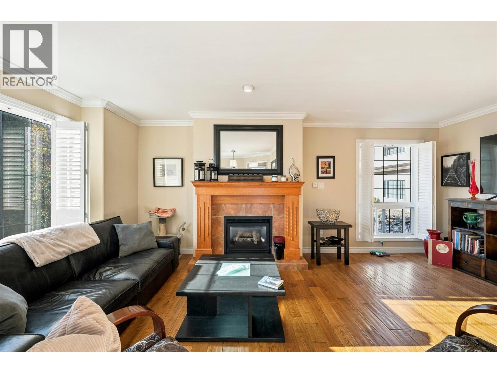 391 Ridge Place