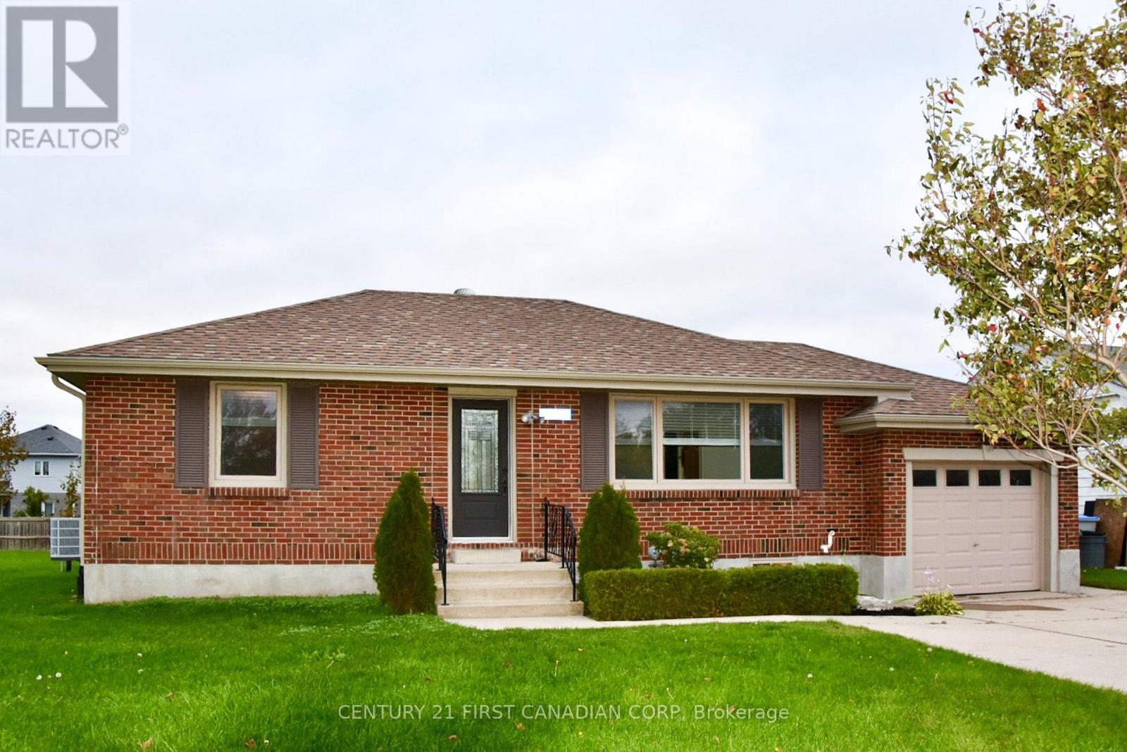 33374 Richmond Street, Lucan Biddulph, Ontario  N0M 2J0 - Photo 7 - X14099784