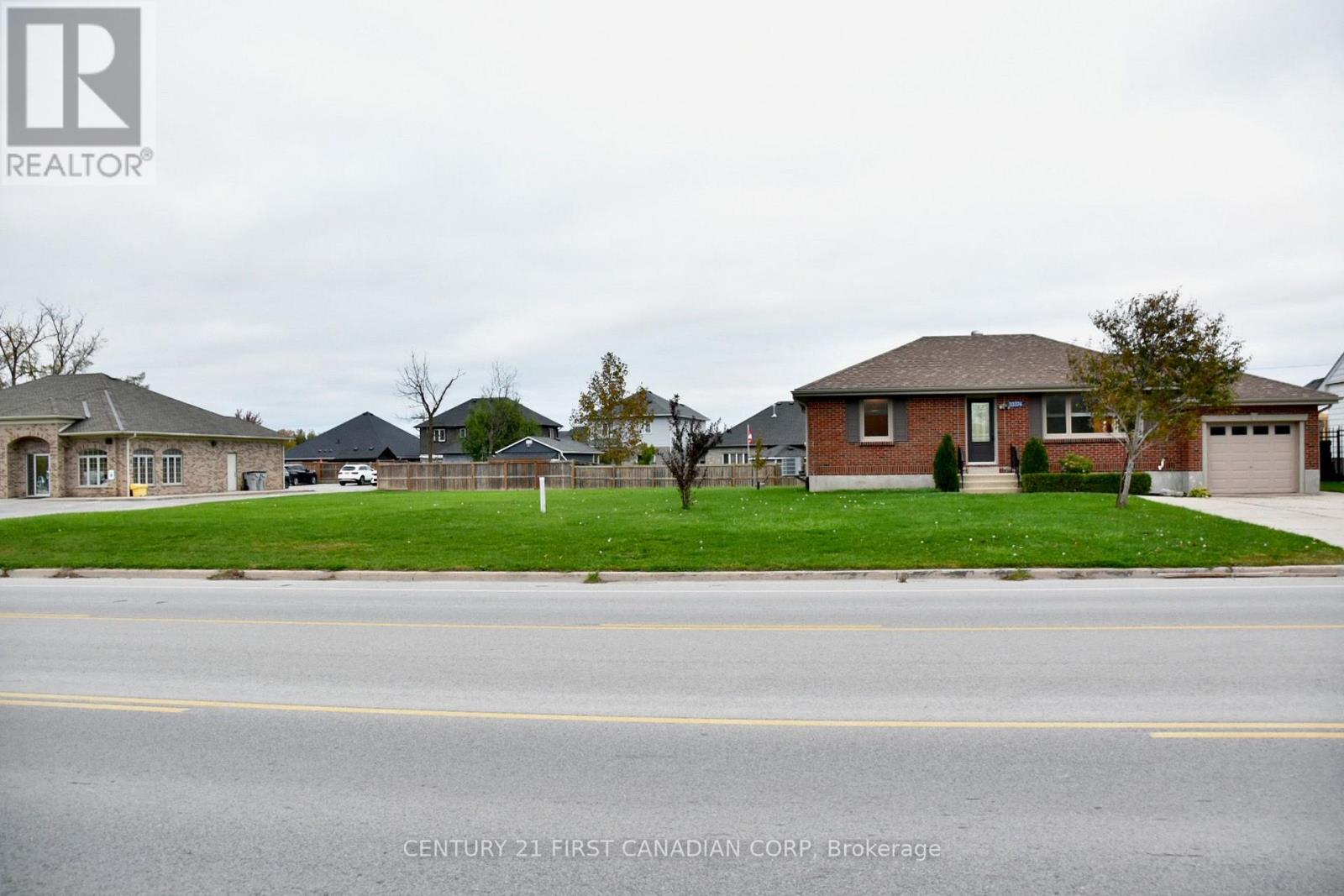 33374 Richmond Street, Lucan Biddulph, Ontario  N0M 2J0 - Photo 8 - X14099784