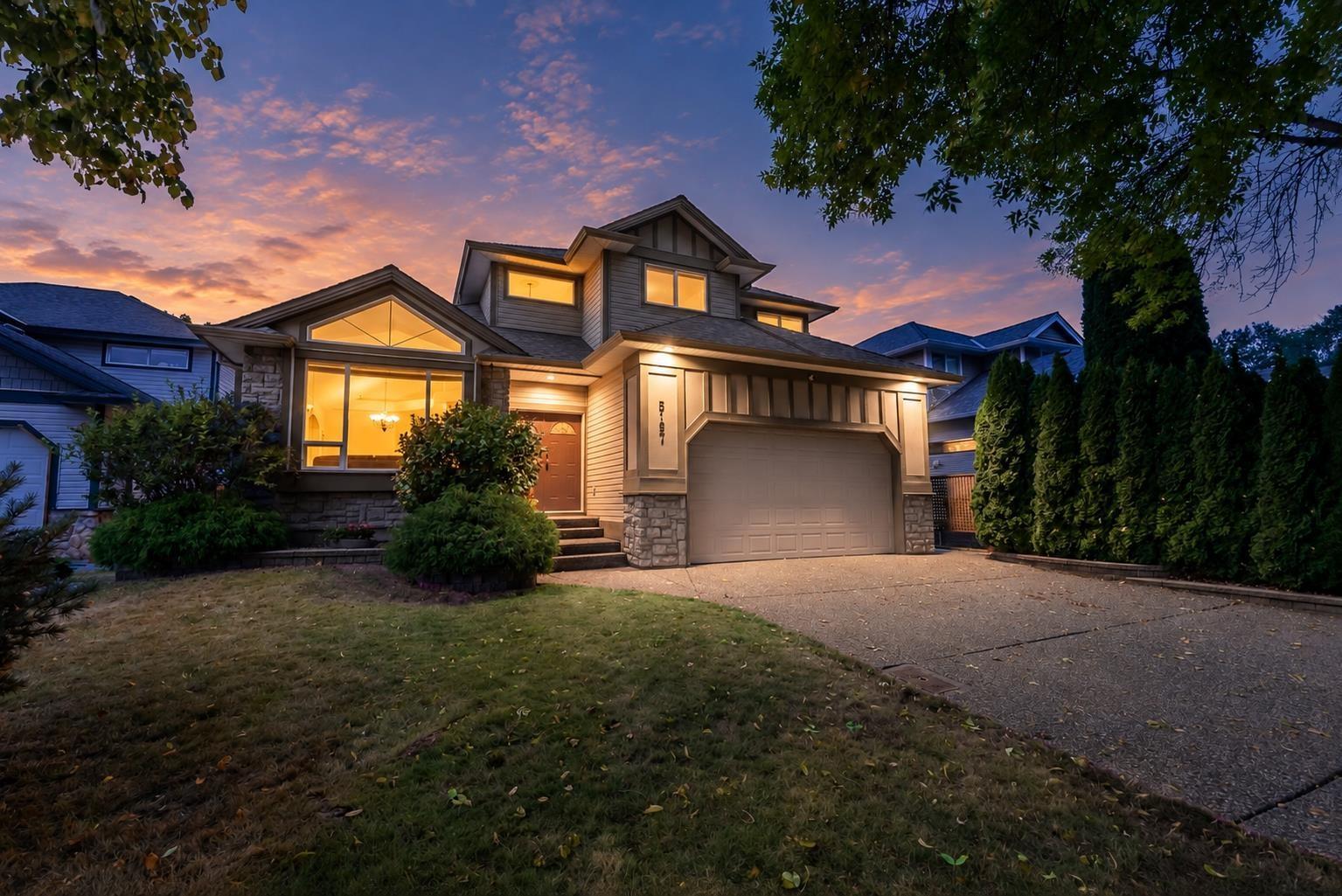 5197 223a Street, Langley, British Columbia  V2Y 2T9 - Photo 2 - R3171245