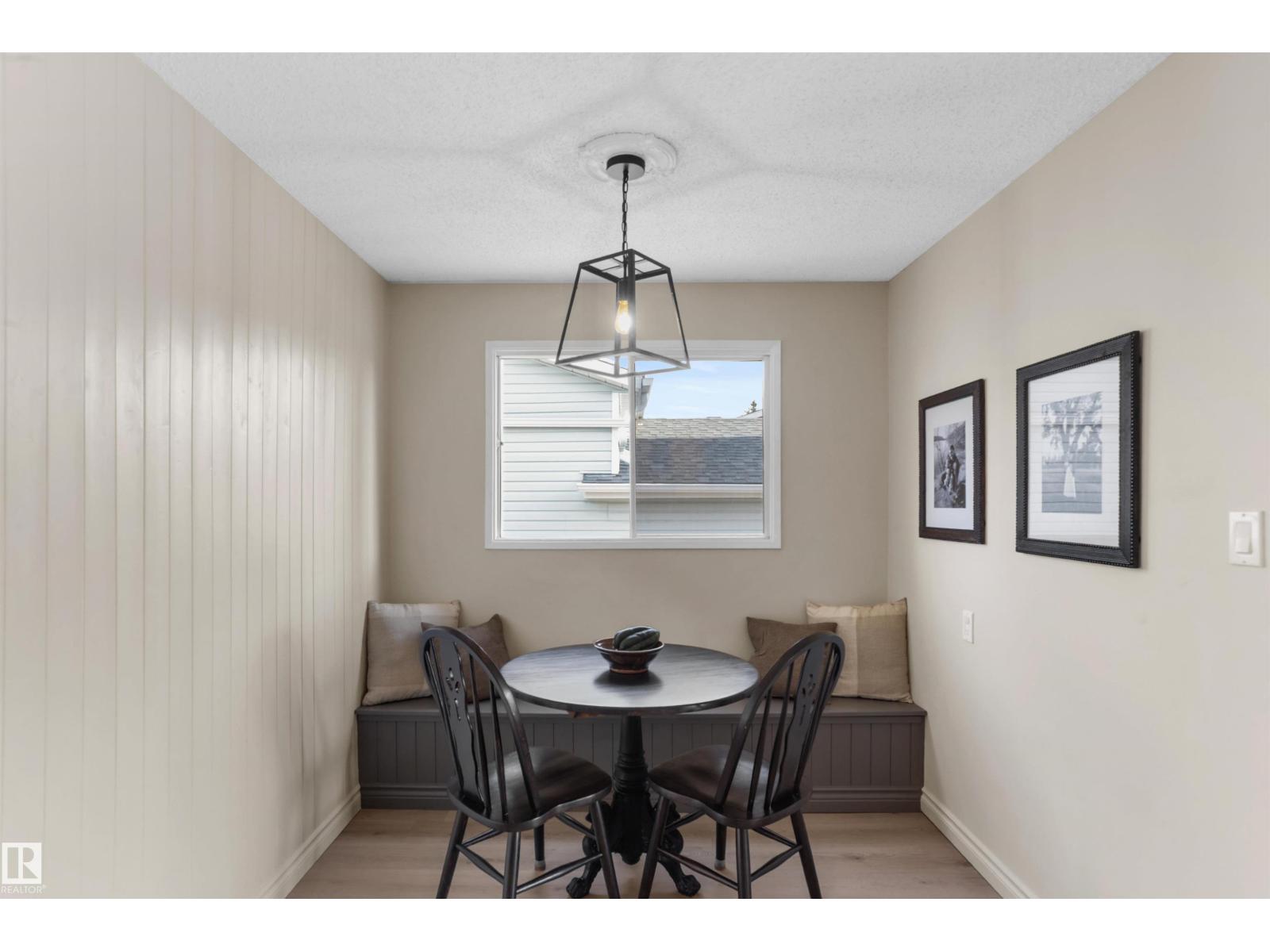 16 WILSON DR