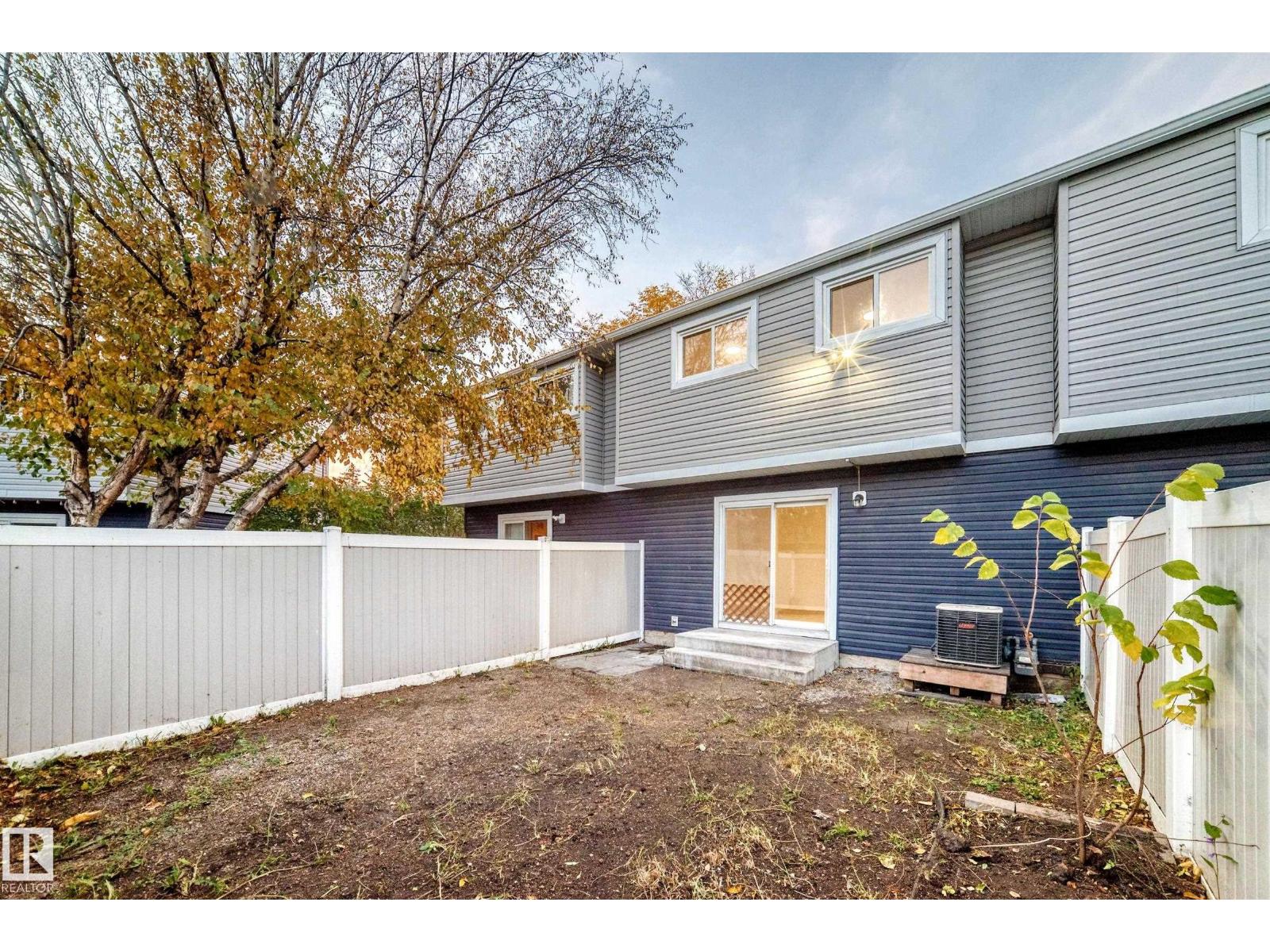 89 Habitat Cr NW, Edmonton, Alberta  T5A 3K8 - Photo 39 - E4513635