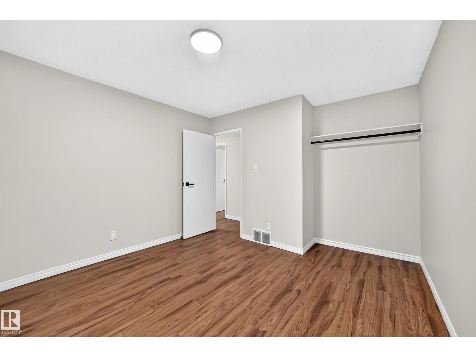 89 Habitat Cr NW, Edmonton, Alberta  T5A 3K8 - Photo 18 - E4513635