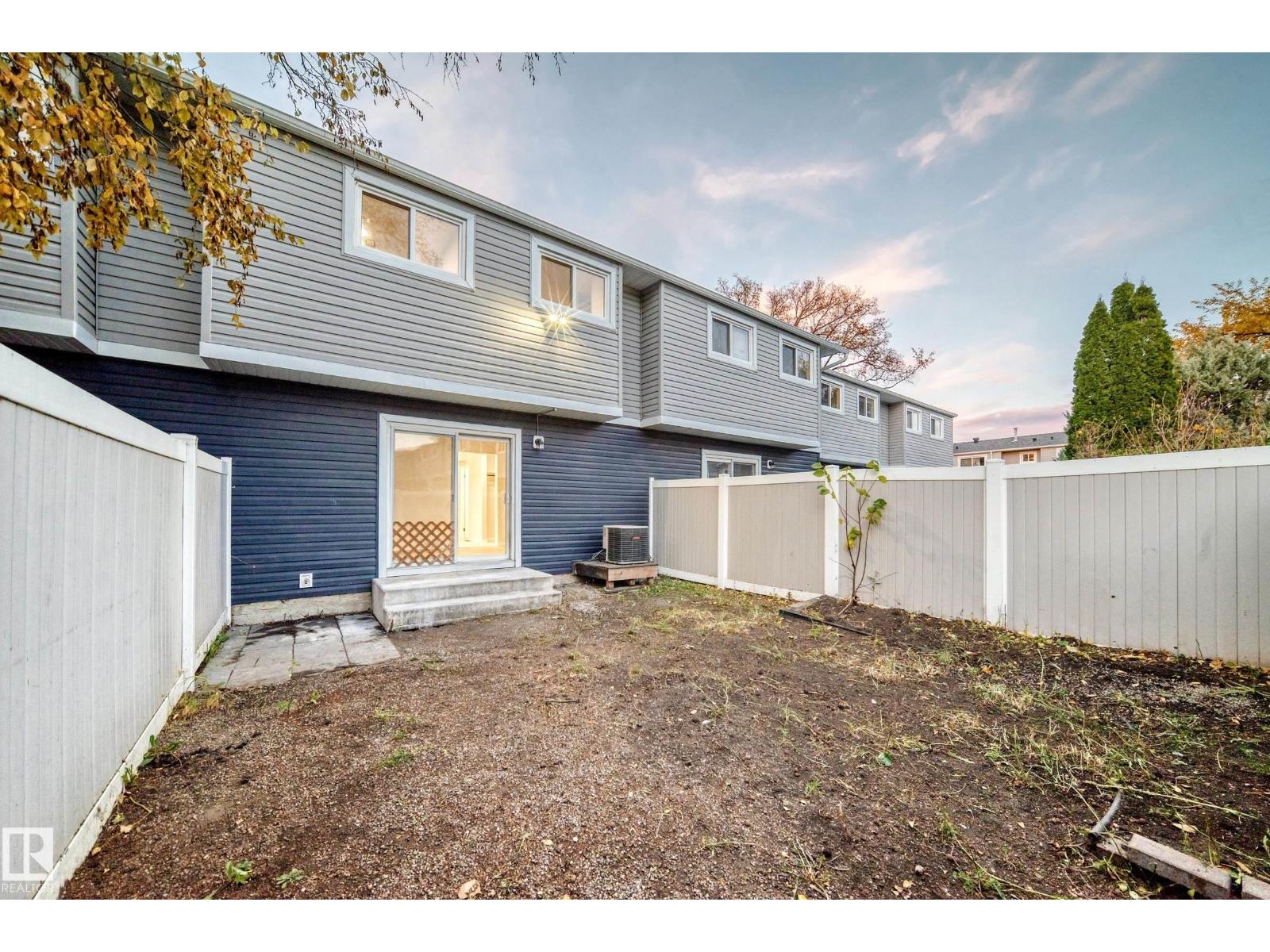 89 Habitat Cr NW, Edmonton, Alberta  T5A 3K8 - Photo 37 - E4513635