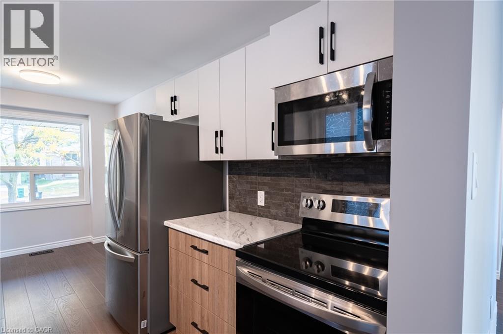 537b Barwick Crescent, Waterloo, Ontario  N2K 3P4 - Photo 10 - 40870759