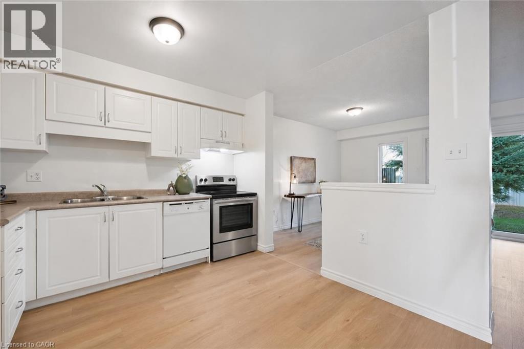 6 Revell Drive, Guelph, Ontario  N1G 0B8 - Photo 7 - 40872252