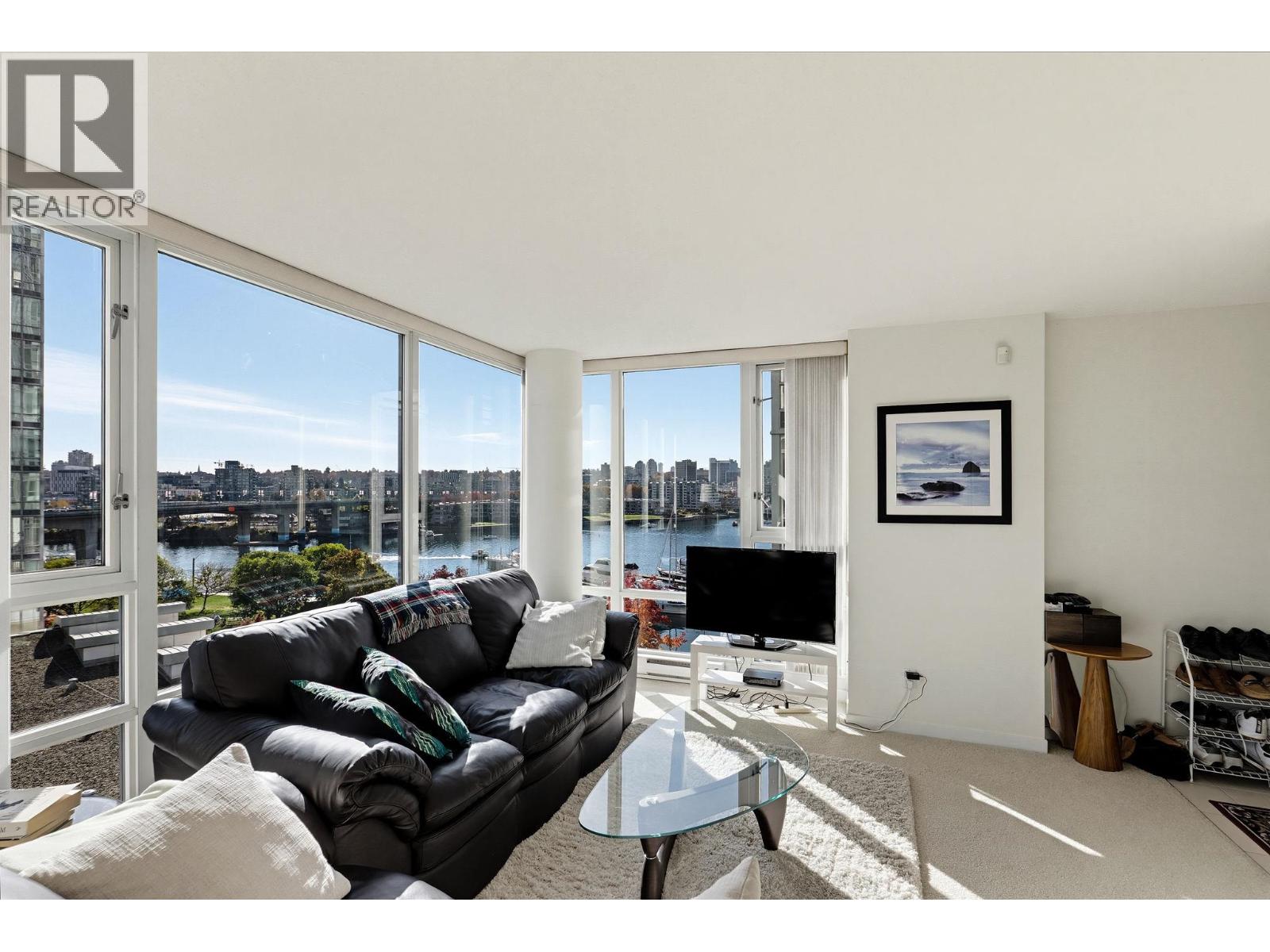 901 1067 Marinaside Crescent, Vancouver, British Columbia  V6Z 3A4 - Photo 18 - R3177081