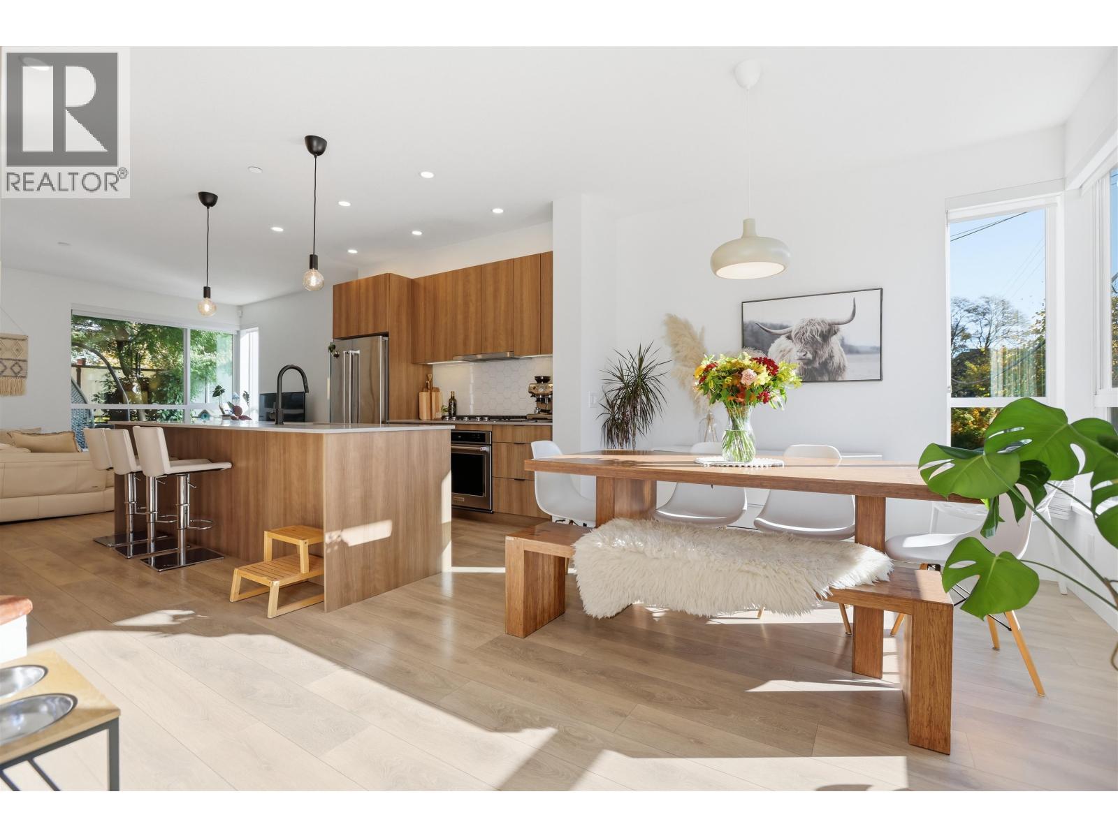 24 533 E 3rd Street, North Vancouver, British Columbia  V7L 1G4 - Photo 10 - R3177089