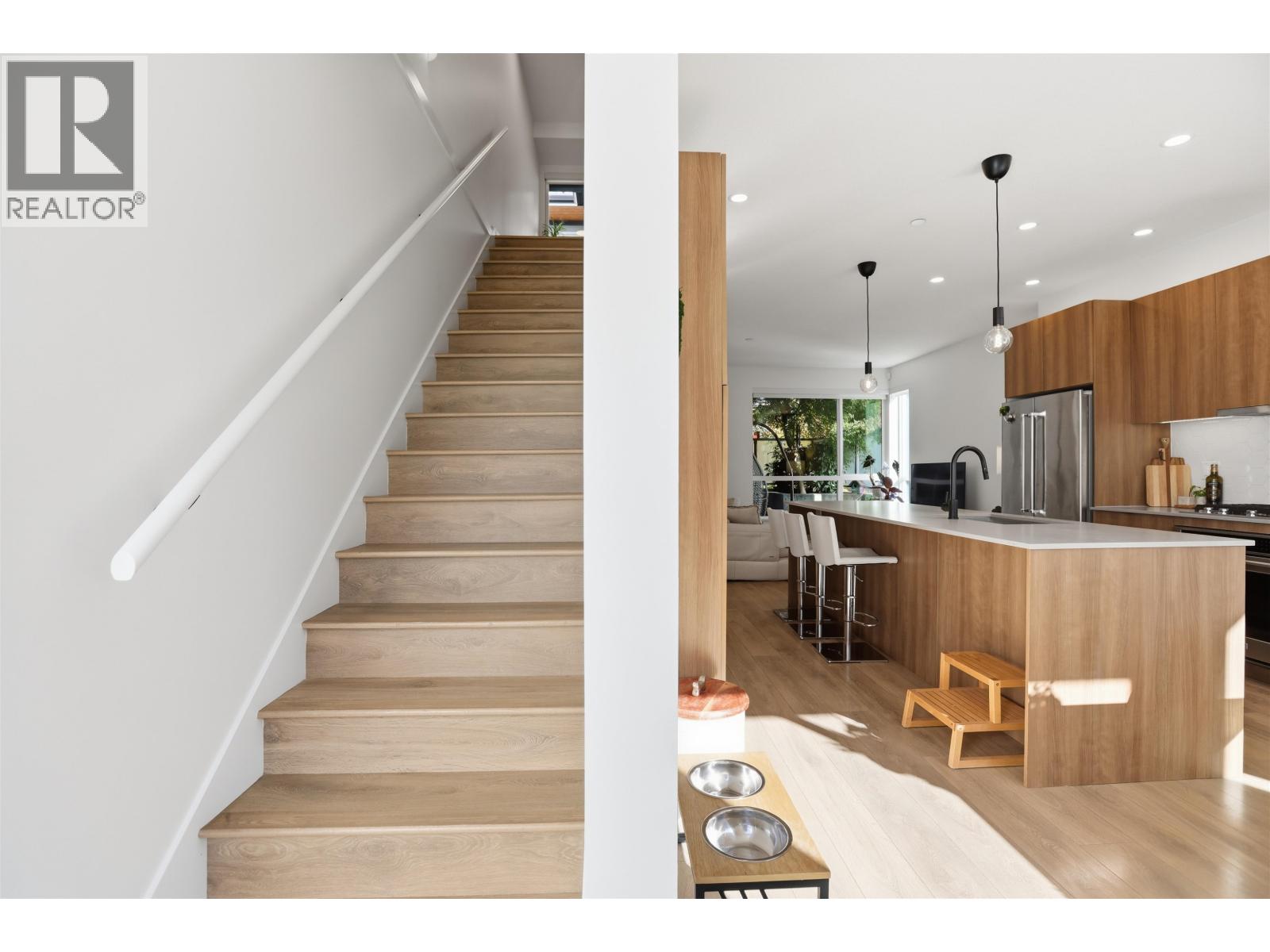 24 533 E 3rd Street, North Vancouver, British Columbia  V7L 1G4 - Photo 11 - R3177089