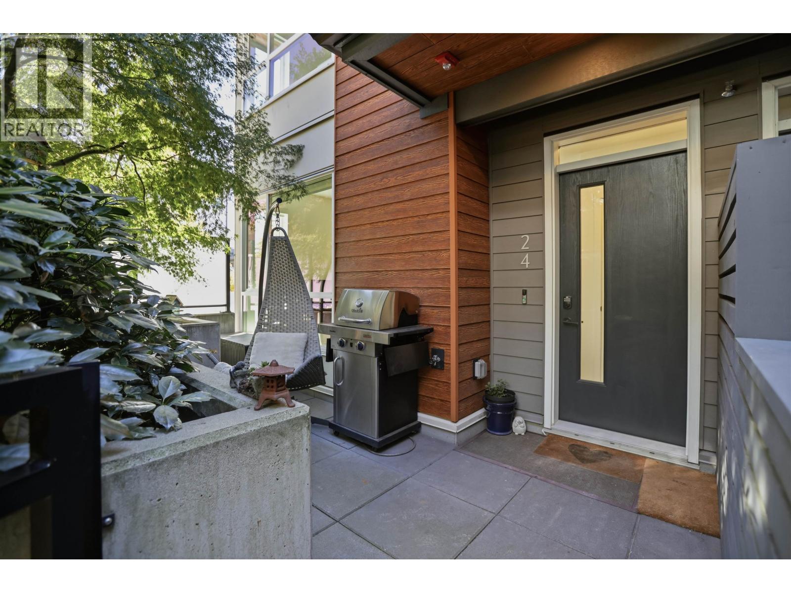 24 533 E 3rd Street, North Vancouver, British Columbia  V7L 1G4 - Photo 36 - R3177089