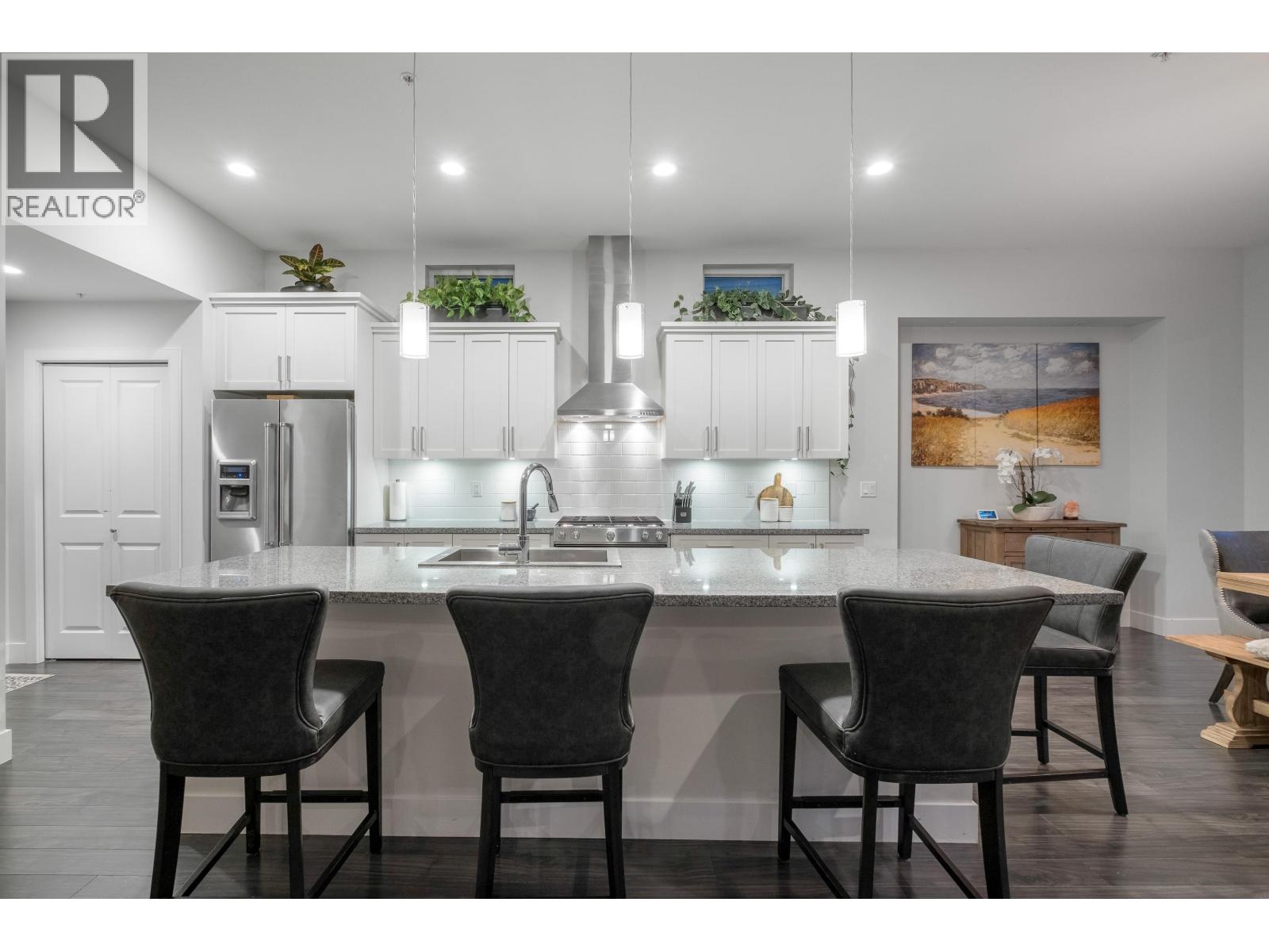 10442 Mceachern Street, Maple Ridge, British Columbia  V2W 0H8 - Photo 12 - R3177054