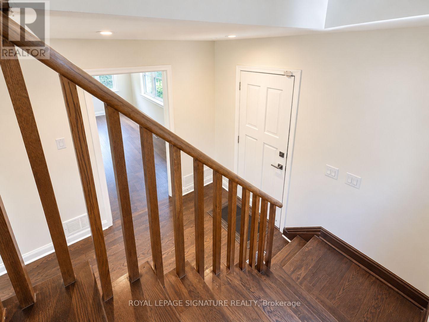 Main Unit - 21 Yongeview Avenue, Richmond Hill, Ontario  L4C 7A3 - Photo 9 - N14097498