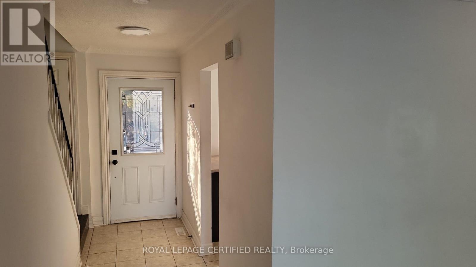 55 - 98 Falconer Drive, Mississauga, Ontario  L5N 1Y2 - Photo 2 - W13471286