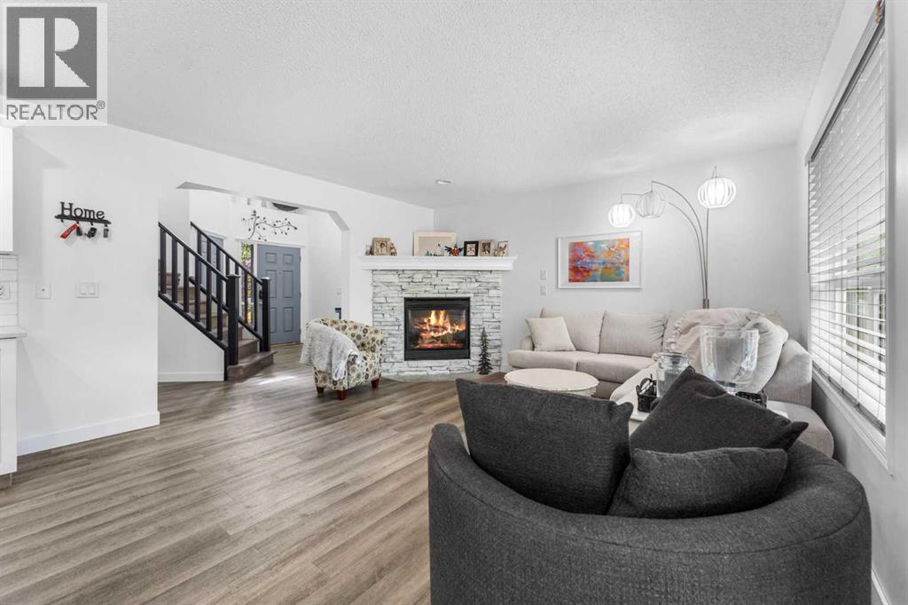 438 Auburn Bay Heights SE, Calgary, Alberta  T3M 0A9 - Photo 4 - A2348770