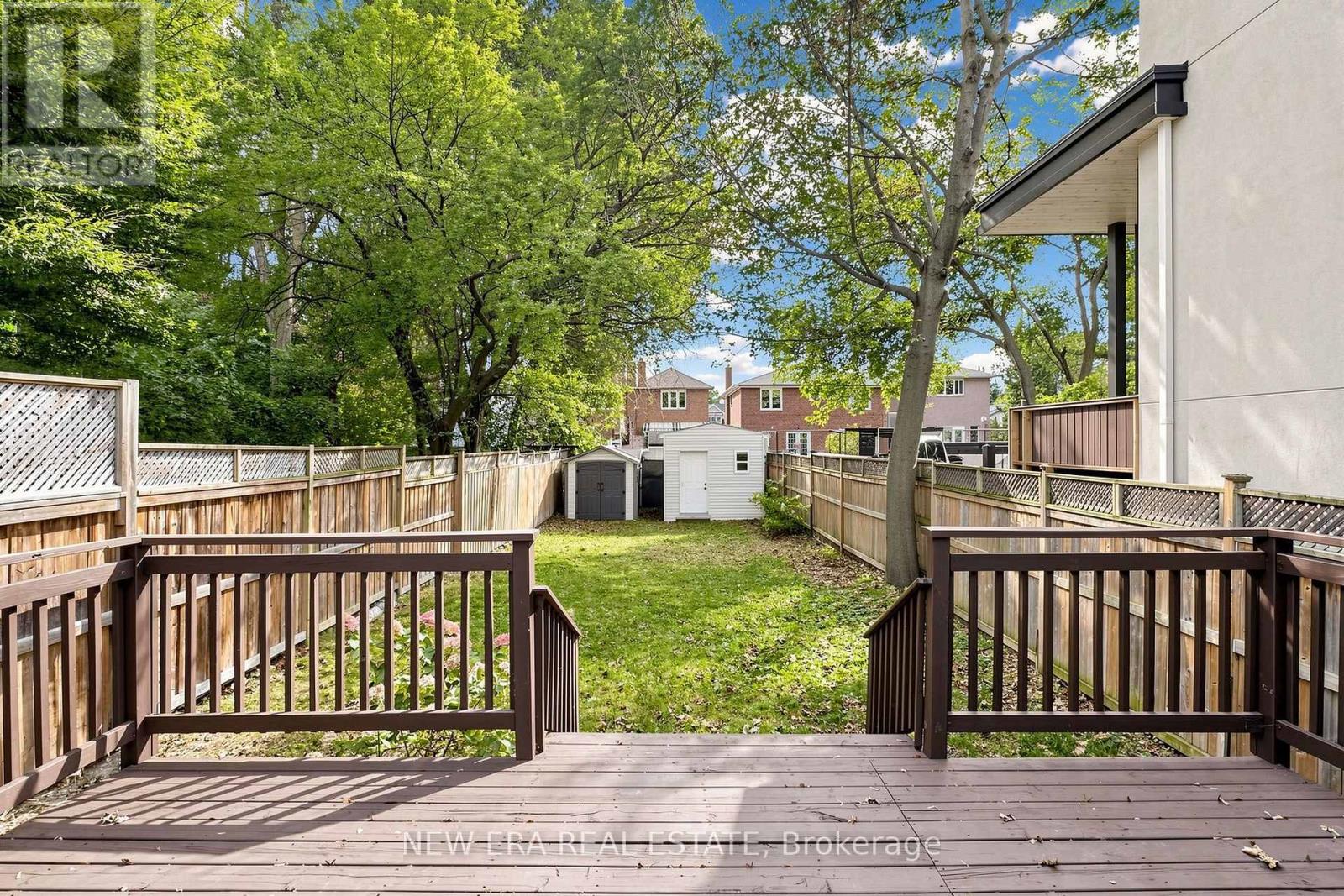59 Barker Avenue, Toronto, Ontario  M4C 2N5 - Photo 14 - E14099718