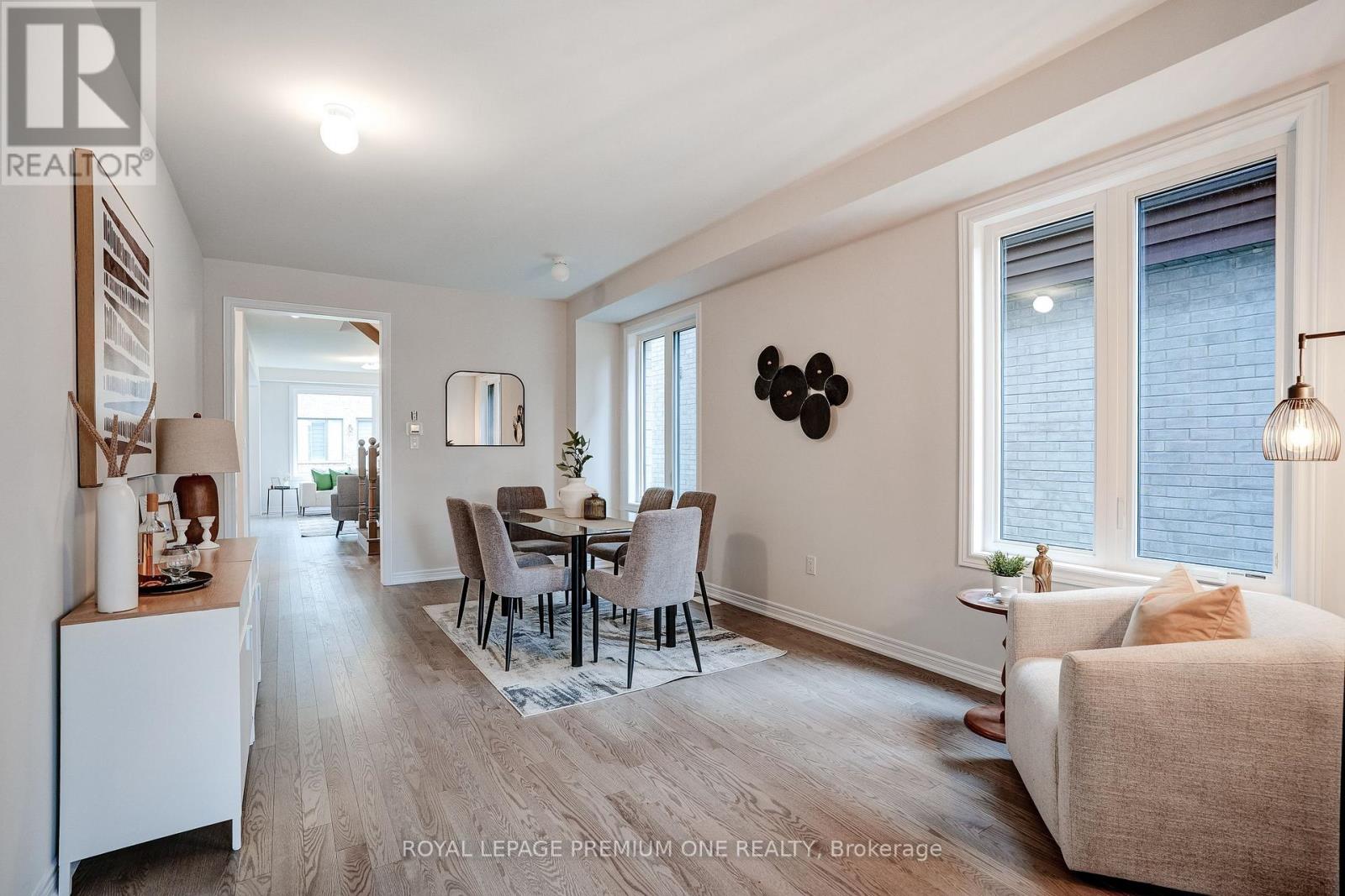 853 Hickory Crescent, Milton, Ontario  L9E 2C6 - Photo 4 - W14034424