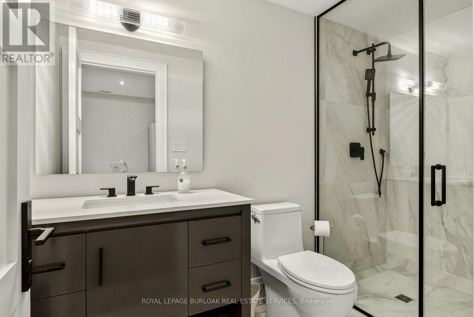 368 Fourth Line, Oakville, Ontario  L6J 5A8 - Photo 38 - W14099722