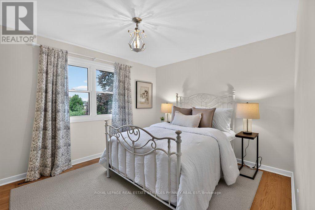 838 Saddle Crescent, Mississauga, Ontario  L4Y 2V8 - Photo 26 - W14099778