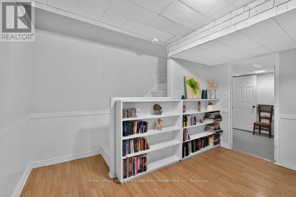 838 Saddle Crescent, Mississauga, Ontario  L4Y 2V8 - Photo 33 - W14099778
