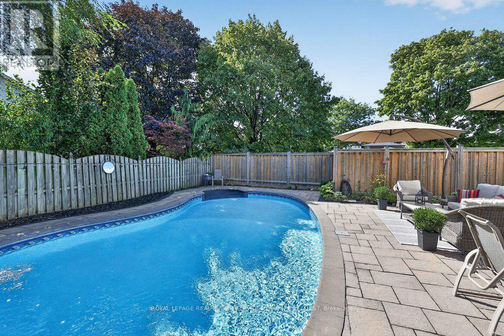 838 Saddle Crescent, Mississauga, Ontario  L4Y 2V8 - Photo 39 - W14099778