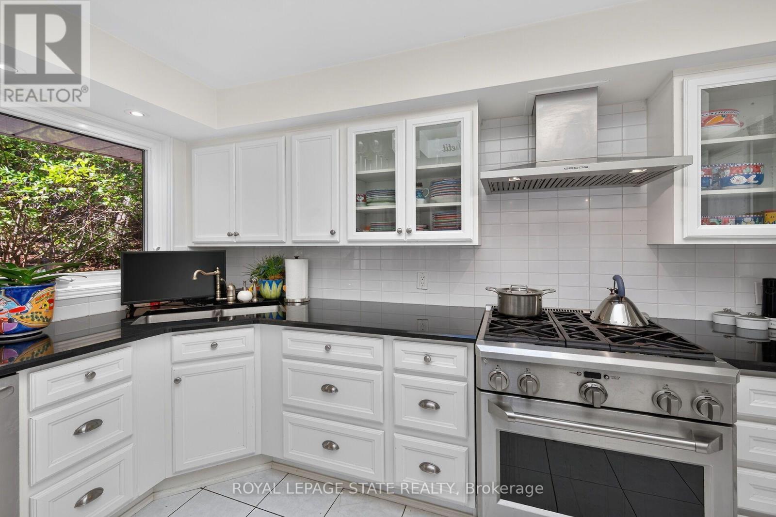 311 Golf Links Road, Hamilton, Ontario  L9G 2N6 - Photo 11 - X14099764
