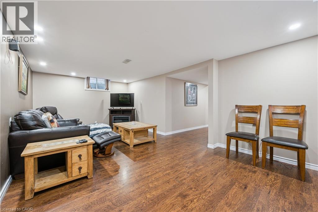 7 Kroeger Crescent, Cambridge, Ontario  N3C 4J7 - Photo 28 - 40872704