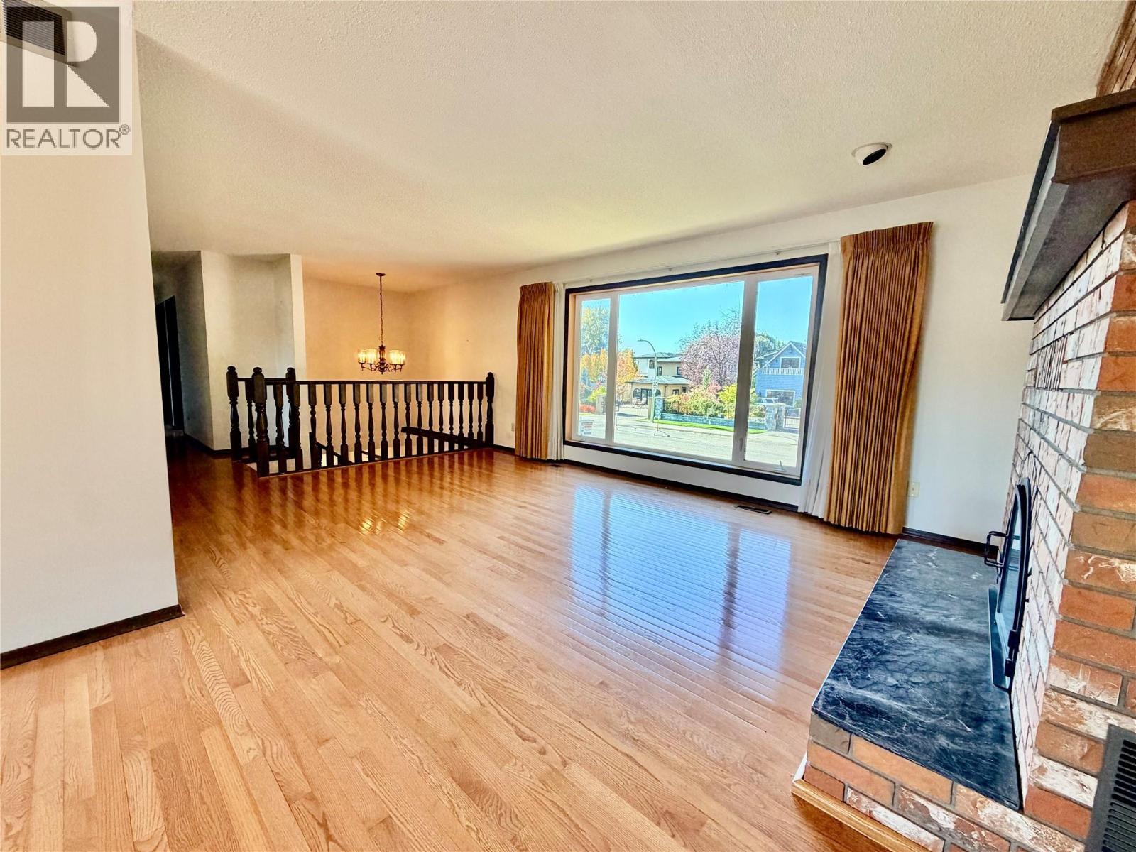 2681 Abbott Street, Kelowna, British Columbia  V1Y 1G3 - Photo 11 - 10364612
