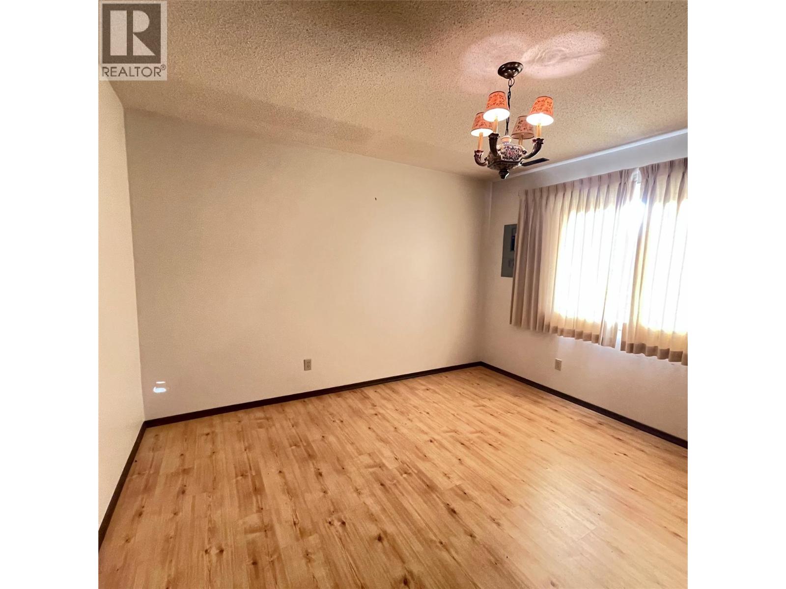 2681 Abbott Street, Kelowna, British Columbia  V1Y 1G3 - Photo 36 - 10364612