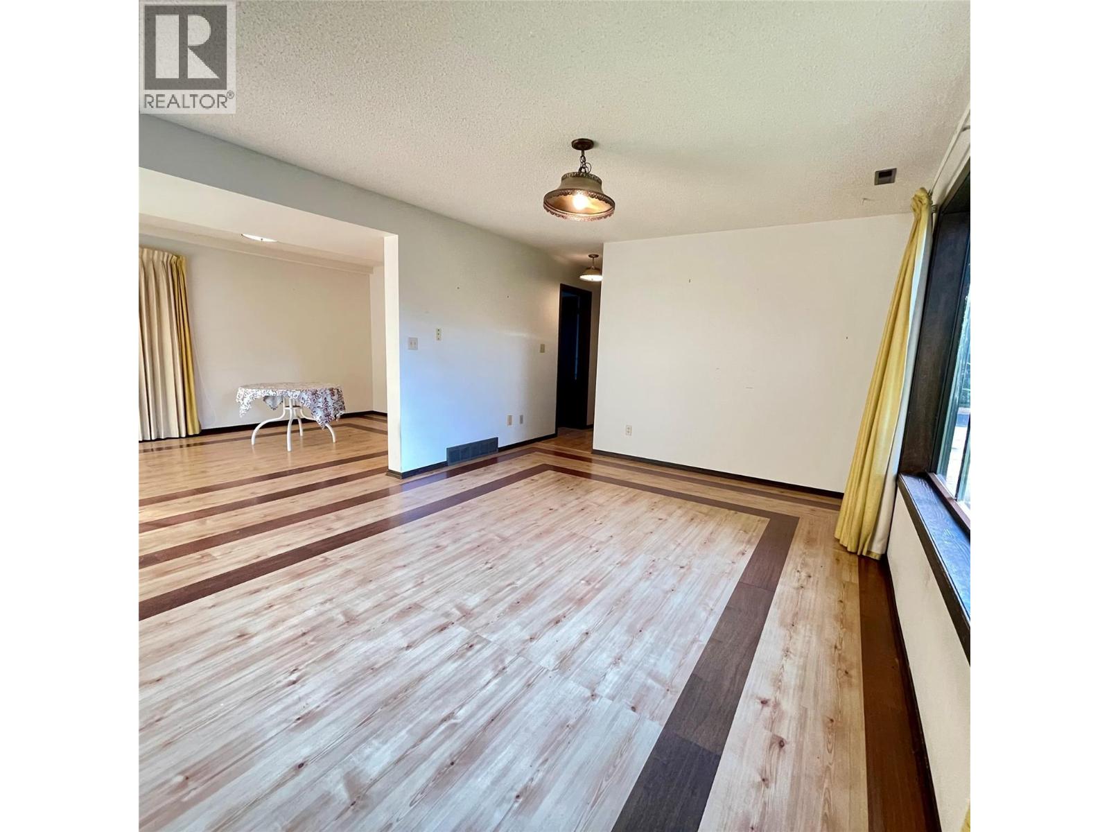 2681 Abbott Street, Kelowna, British Columbia  V1Y 1G3 - Photo 41 - 10364612