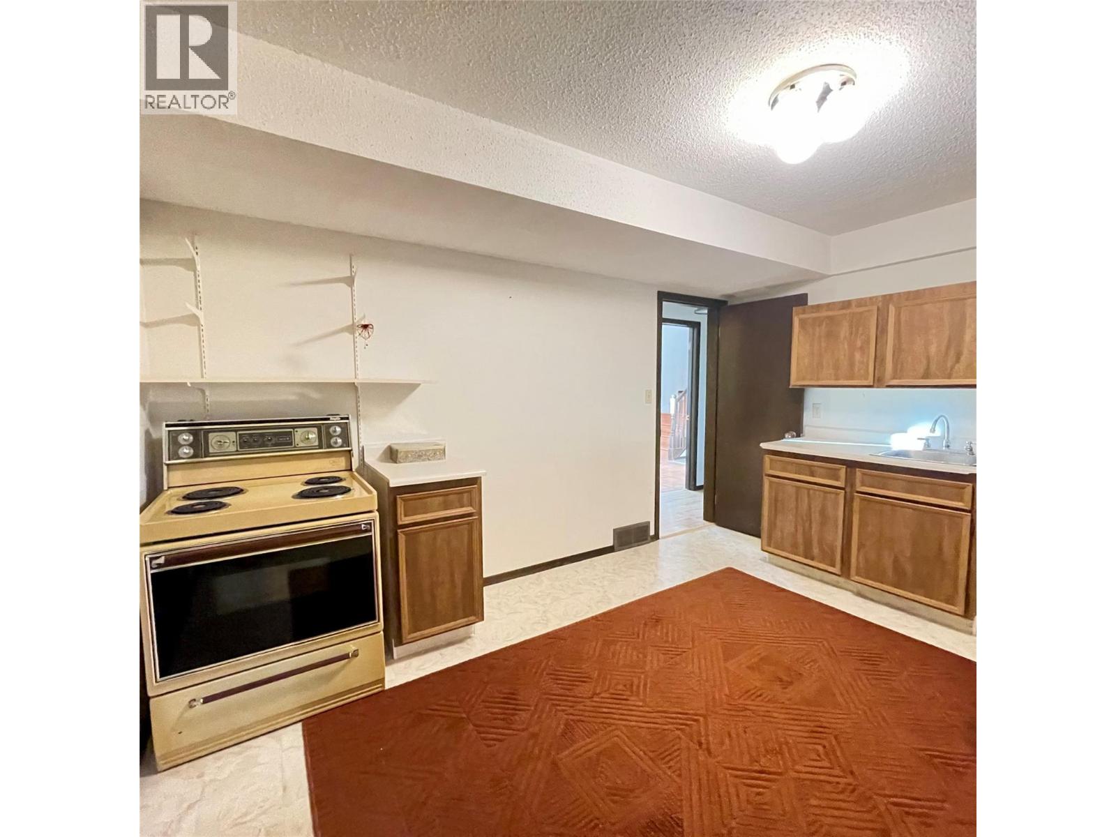 2681 Abbott Street, Kelowna, British Columbia  V1Y 1G3 - Photo 44 - 10364612