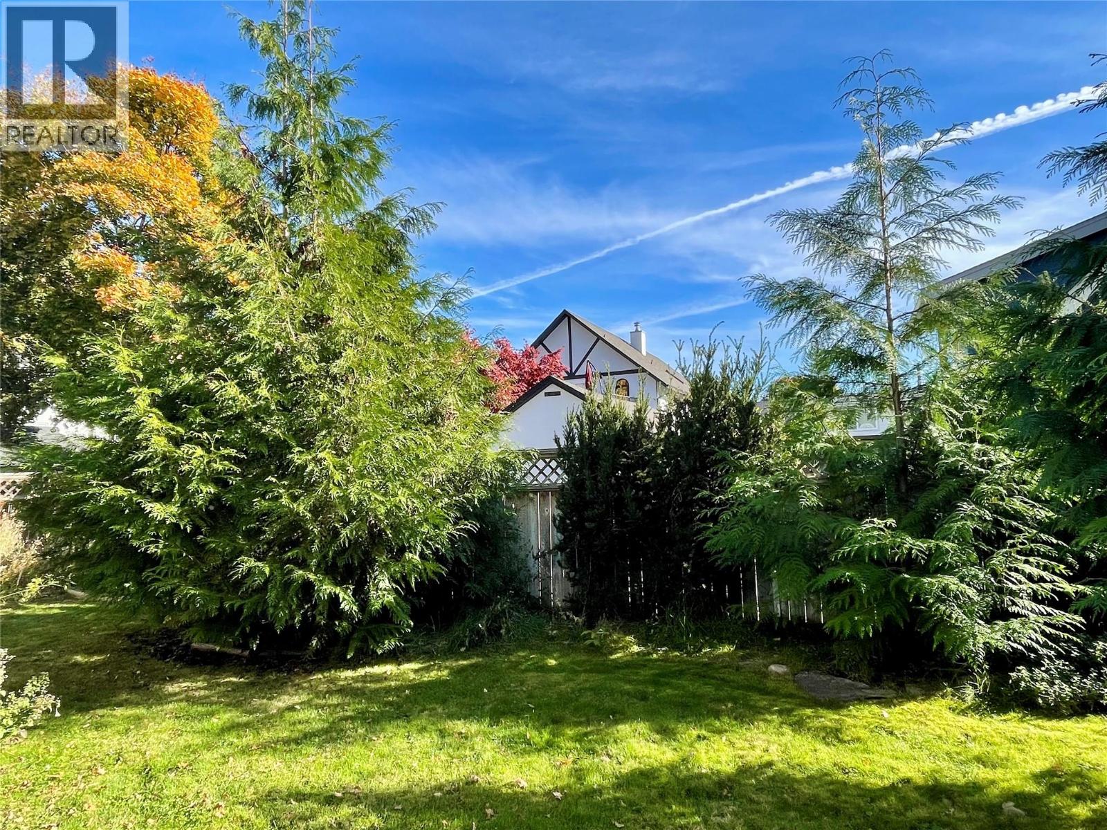 2681 Abbott Street, Kelowna, British Columbia  V1Y 1G3 - Photo 43 - 10364612
