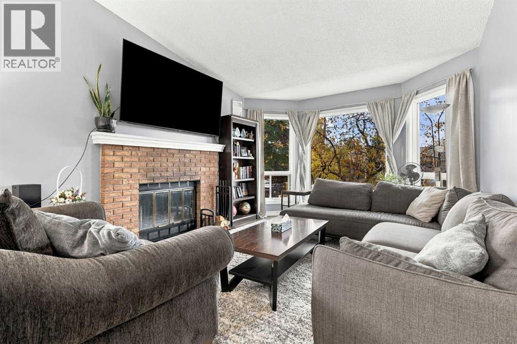16 Mckenna Place SE