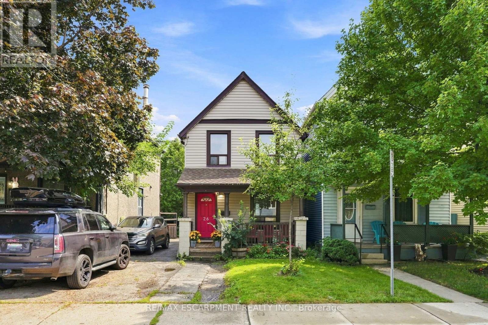 26 NIAGARA STREET, Hamilton, Ontario