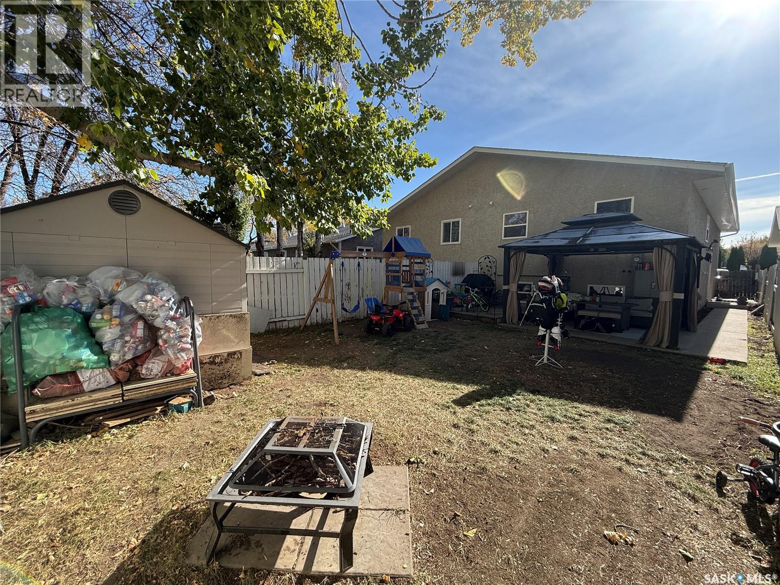 634-636 Pendygrasse Road, Saskatoon, Saskatchewan  S7M 5N2 - Photo 32 - SK051527