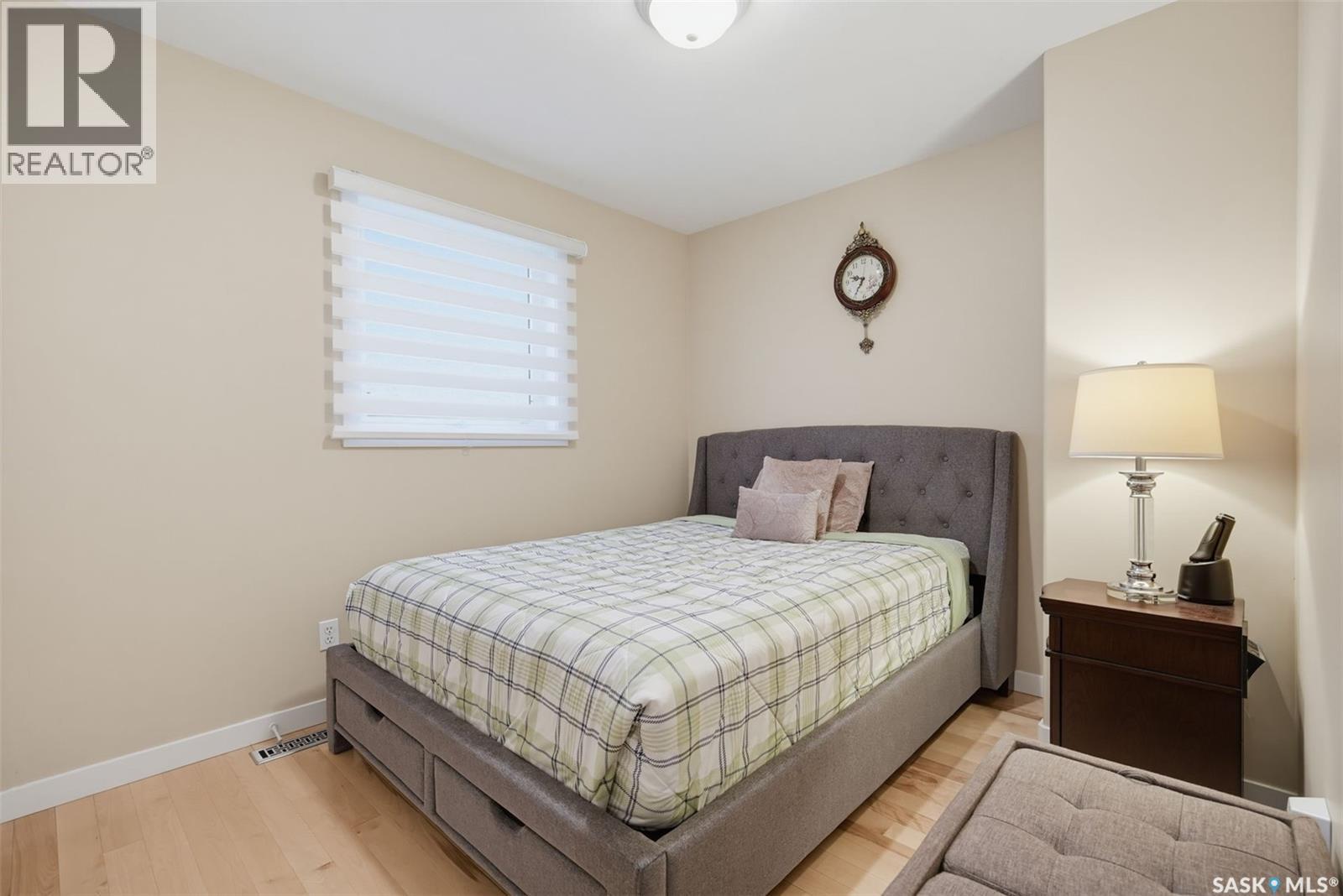 126 Woods Court, Saskatoon, Saskatchewan  S7N 4M2 - Photo 24 - SK051343