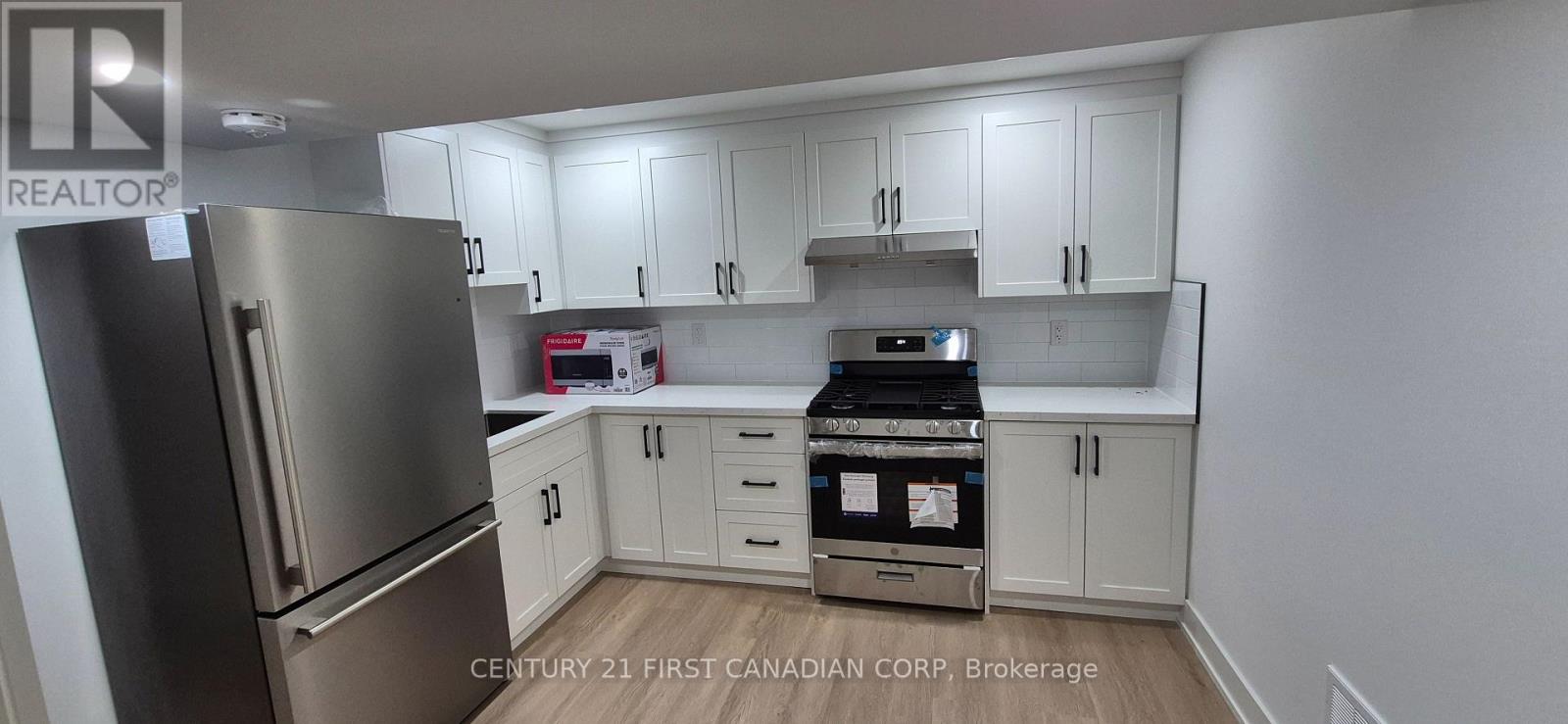 6663 Royal Magnolia Avenue, London South, Ontario  N6P 0J7 - Photo 4 - X14099970