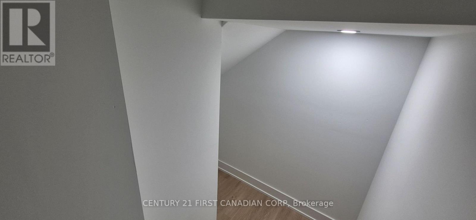 6663 Royal Magnolia Avenue, London South, Ontario  N6P 0J7 - Photo 7 - X14099970