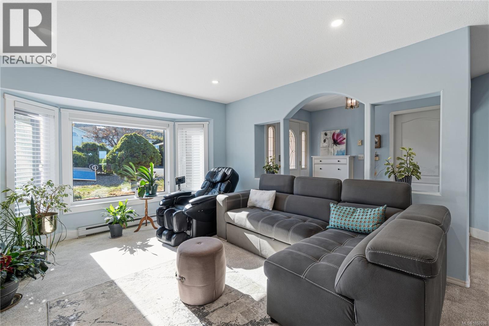 5072 Vista View Cres
