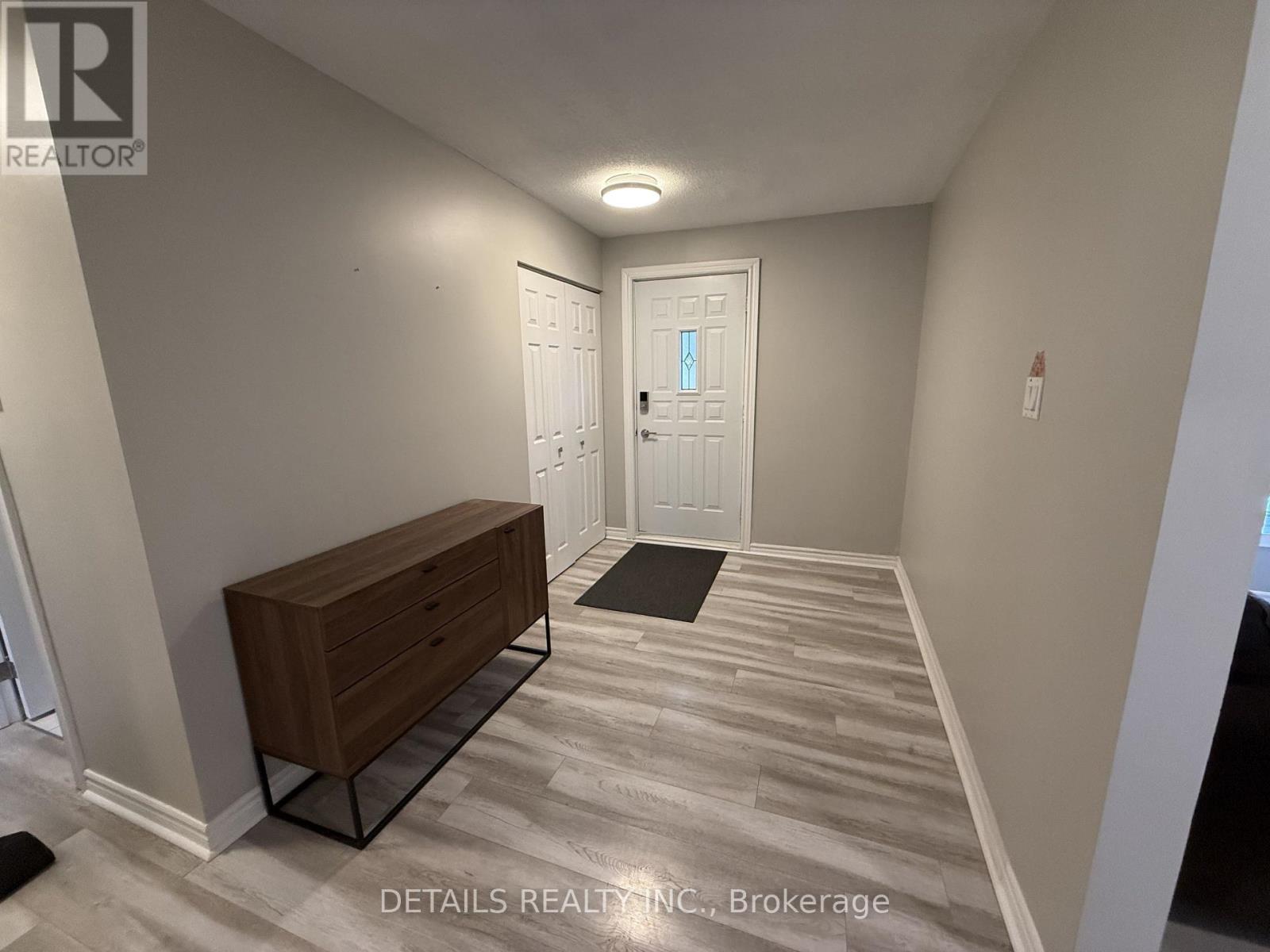 55 Saginaw Crescent, Ottawa, Ontario  K2E 6Y8 - Photo 3 - X14099814