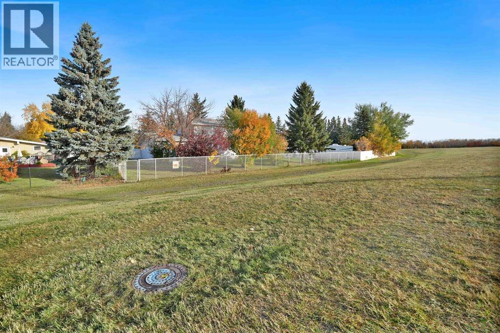161 Braniff Crescent SW, Calgary, Alberta  T2W 2M3 - Photo 11 - A2351359