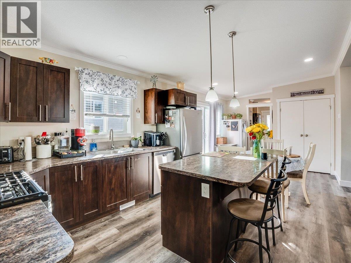 1601 Columbia Avenue Unit# 26, Castlegar, British Columbia  V1N 1J1 - Photo 23 - 10403984