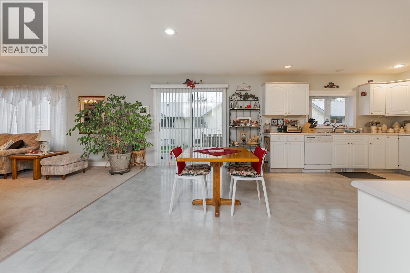 110 6807 Westgate Avenue, Prince George, British Columbia  V2N 5T8 - Photo 4 - R3177128