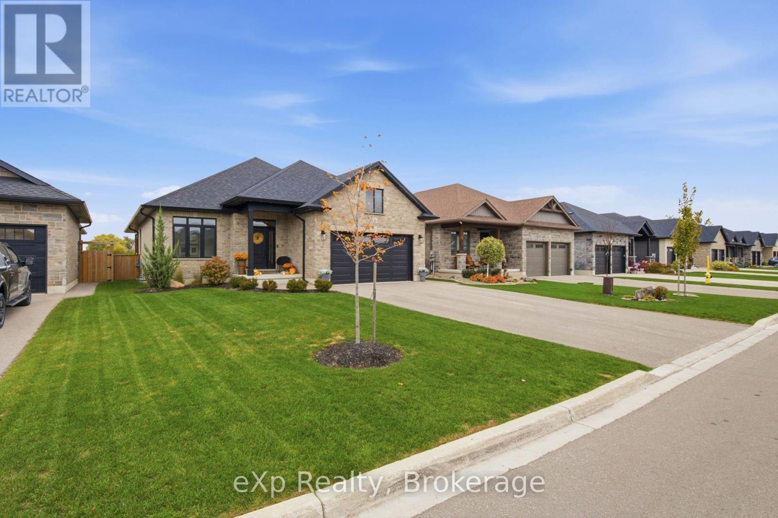 160 Orr Street, Stratford, Ontario  N5A 2K1 - Photo 3 - X14099972