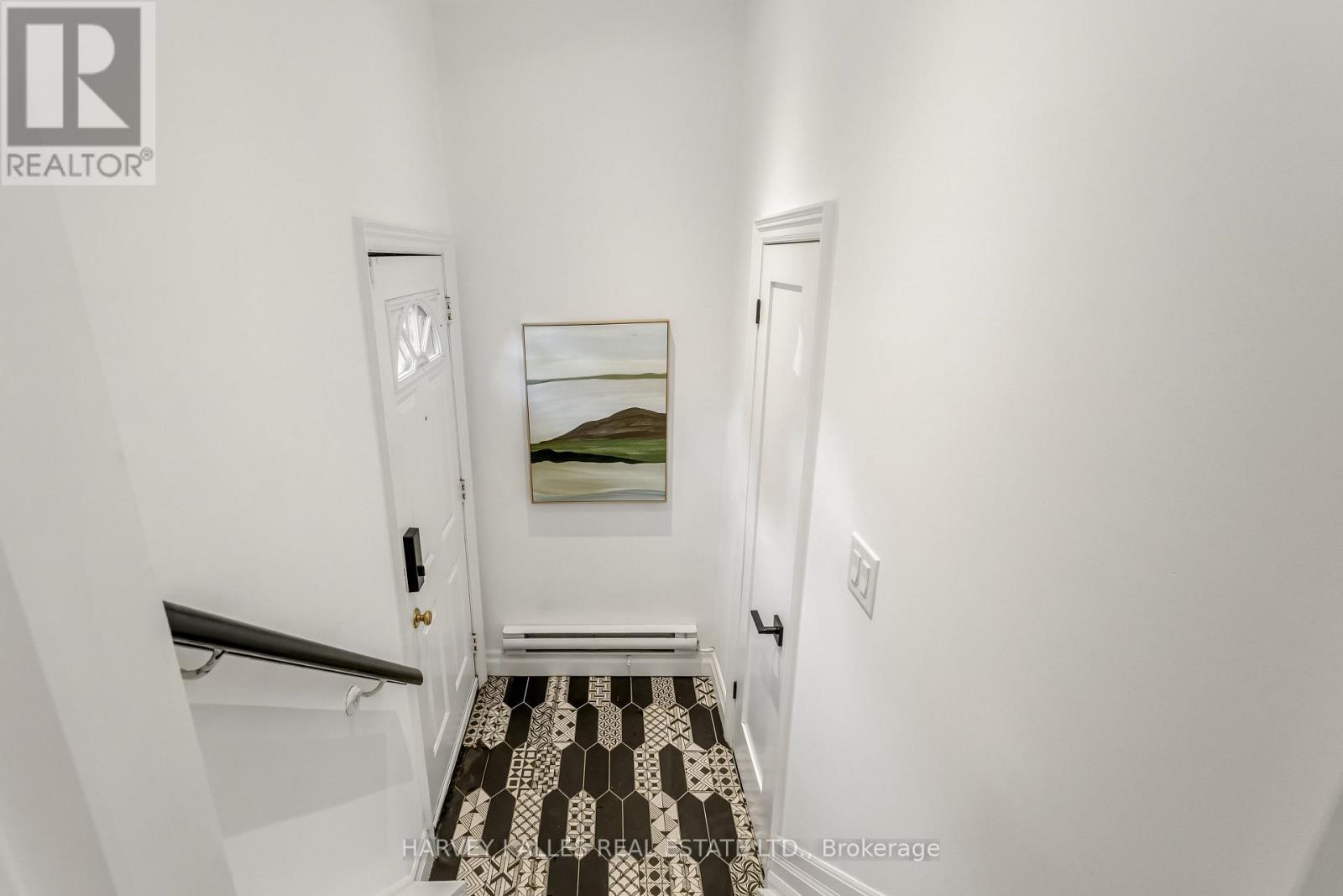 15 Markham Street, Toronto, Ontario  M6J 2G1 - Photo 6 - C14099940