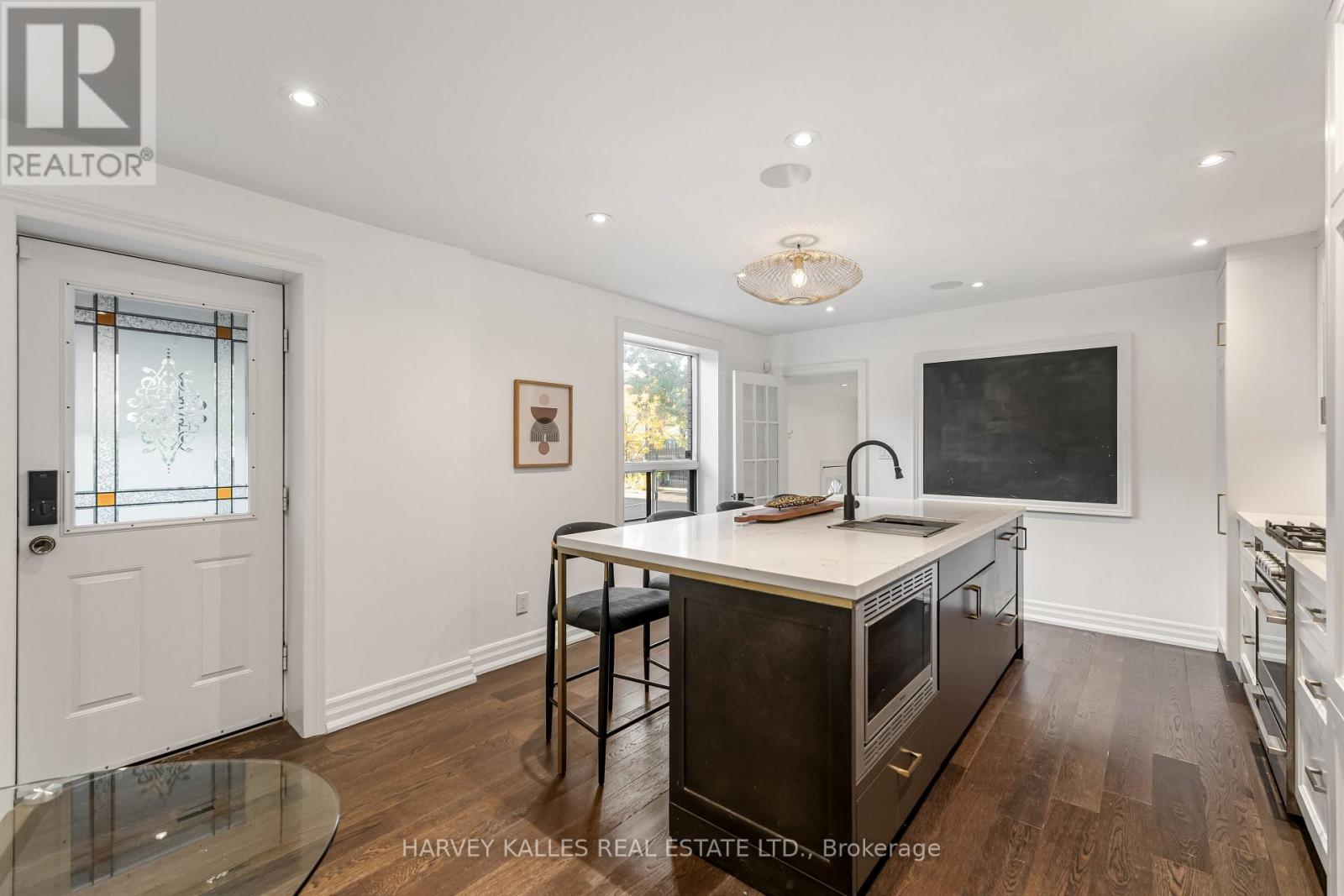 15 Markham Street, Toronto, Ontario  M6J 2G1 - Photo 8 - C14099940