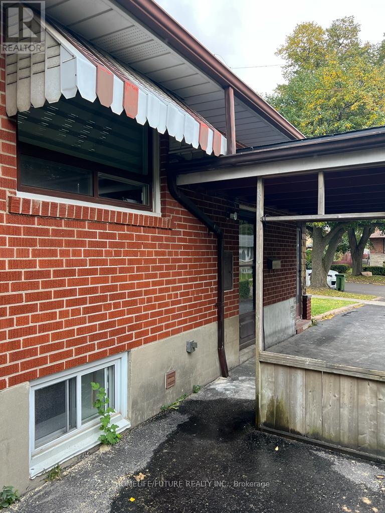 Bsmt - 134 Applefield Drive, Toronto, Ontario  M1P 3Y2 - Photo 7 - E14099928